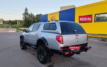 Mitsubishi L200 IV рестайлинг, 2012 год, 2 500 000 рублей, 7 фотография