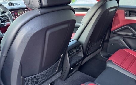 Porsche Cayenne III, 2024 год, 15 500 000 рублей, 17 фотография