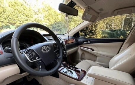 Toyota Camry, 2012 год, 1 600 000 рублей, 2 фотография