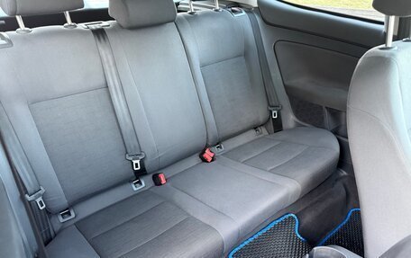 Volkswagen Golf V, 2004 год, 395 000 рублей, 19 фотография