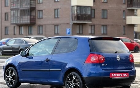 Volkswagen Golf V, 2004 год, 395 000 рублей, 9 фотография