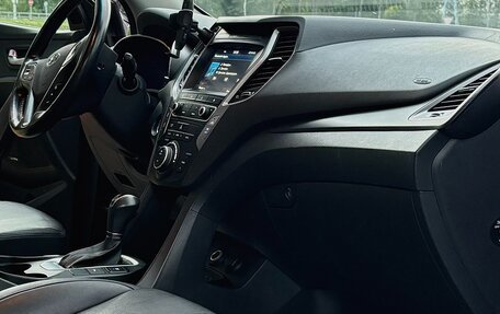 Hyundai Santa Fe III рестайлинг, 2017 год, 2 200 000 рублей, 14 фотография