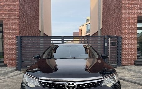 Toyota Camry, 2015 год, 1 700 000 рублей, 3 фотография