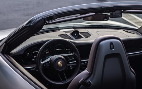 Porsche 911, 2020 год, 14 000 000 рублей, 2 фотография