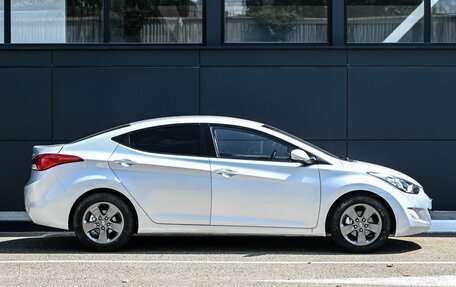 Hyundai Avante, 2011 год, 899 000 рублей, 5 фотография