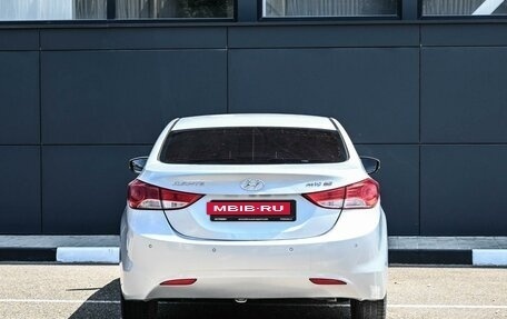 Hyundai Avante, 2011 год, 899 000 рублей, 4 фотография