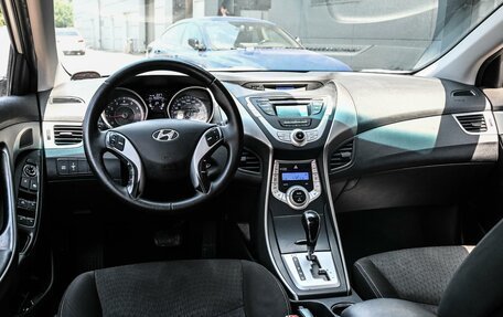 Hyundai Avante, 2011 год, 899 000 рублей, 6 фотография
