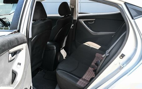 Hyundai Avante, 2011 год, 899 000 рублей, 11 фотография