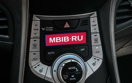 Hyundai Avante, 2011 год, 899 000 рублей, 17 фотография