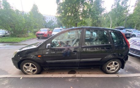 Ford Fiesta, 2007 год, 270 000 рублей, 4 фотография