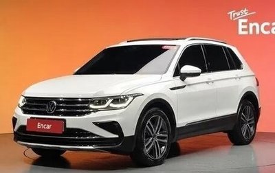 Volkswagen Tiguan II, 2021 год, 3 250 000 рублей, 1 фотография