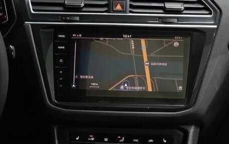 Volkswagen Tiguan II, 2021 год, 3 250 000 рублей, 21 фотография