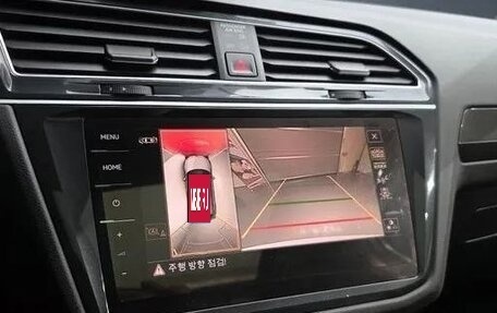 Volkswagen Tiguan II, 2021 год, 3 250 000 рублей, 24 фотография
