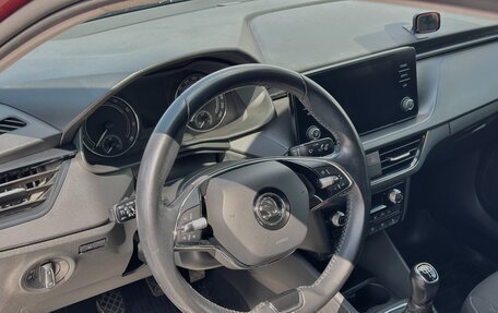 Skoda Rapid II, 2020 год, 1 400 000 рублей, 22 фотография