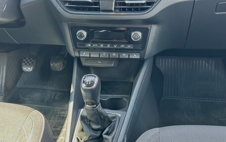 Skoda Rapid II, 2020 год, 1 400 000 рублей, 27 фотография
