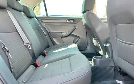 Skoda Rapid II, 2020 год, 1 400 000 рублей, 33 фотография