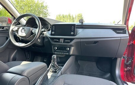 Skoda Rapid II, 2020 год, 1 400 000 рублей, 31 фотография
