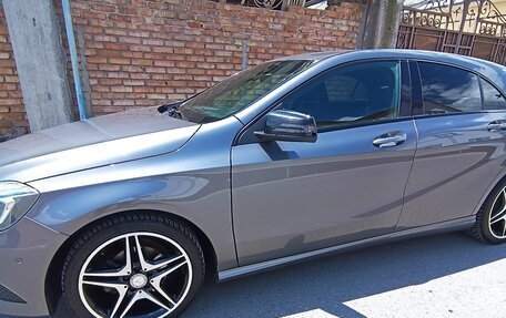 Mercedes-Benz A-Класс, 2013 год, 1 150 000 рублей, 3 фотография