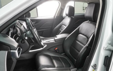 Jaguar F-Pace, 2019 год, 2 299 000 рублей, 10 фотография
