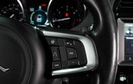 Jaguar F-Pace, 2019 год, 2 299 000 рублей, 21 фотография