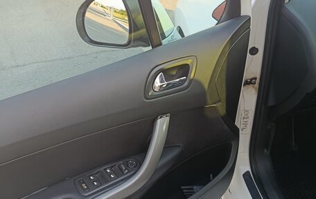 Peugeot 308 II, 2008 год, 340 000 рублей, 15 фотография