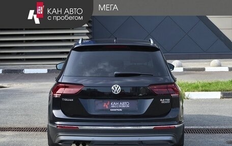 Volkswagen Tiguan II, 2018 год, 2 950 000 рублей, 4 фотография