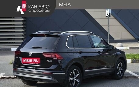 Volkswagen Tiguan II, 2018 год, 2 950 000 рублей, 2 фотография