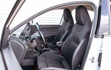 Skoda Rapid I, 2015 год, 955 000 рублей, 11 фотография