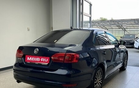 Volkswagen Jetta VI, 2012 год, 650 000 рублей, 4 фотография