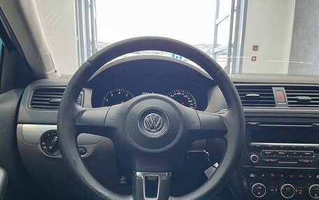 Volkswagen Jetta VI, 2012 год, 650 000 рублей, 9 фотография