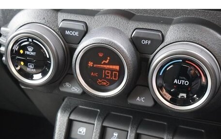 Suzuki Jimny, 2023 год, 1 690 000 рублей, 9 фотография