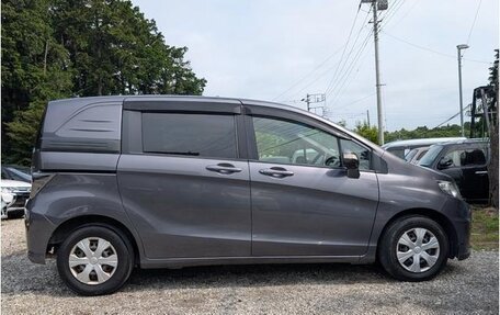Honda Freed I, 2014 год, 780 000 рублей, 5 фотография