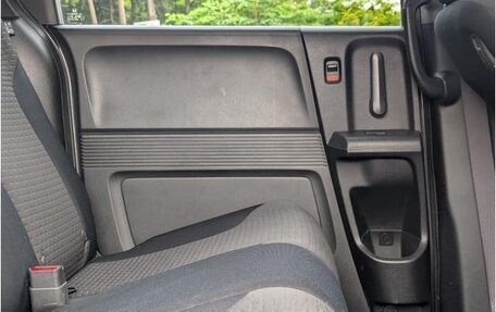 Honda Freed I, 2014 год, 780 000 рублей, 15 фотография
