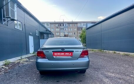 Toyota Camry V40, 2005 год, 900 000 рублей, 10 фотография