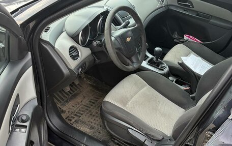 Chevrolet Cruze II, 2013 год, 655 000 рублей, 5 фотография