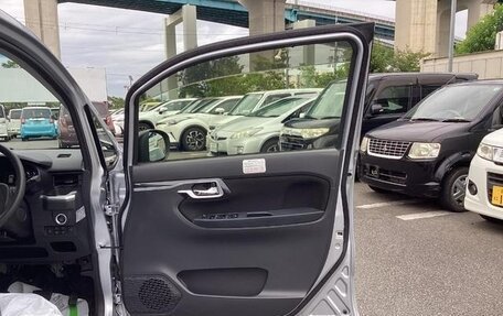 Daihatsu Move VI рестайлинг, 2022 год, 820 000 рублей, 12 фотография