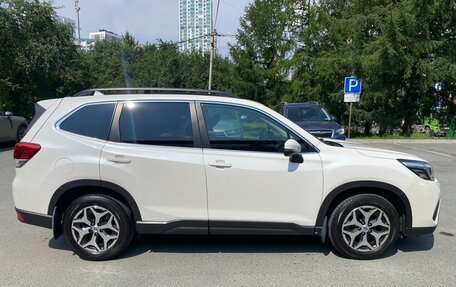 Subaru Forester, 2021 год, 2 950 000 рублей, 4 фотография