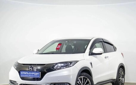 Honda Vezel, 2017 год, 1 799 999 рублей, 3 фотография
