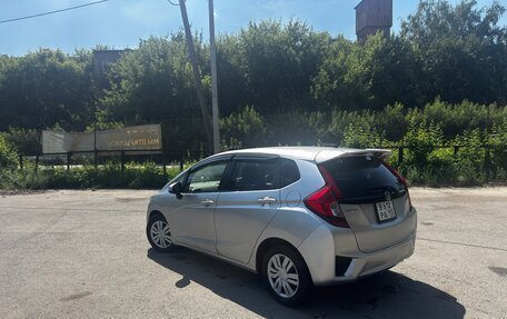 Honda Fit III, 2013 год, 880 000 рублей, 5 фотография
