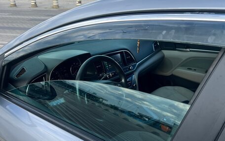 Hyundai Elantra VI рестайлинг, 2017 год, 1 470 000 рублей, 6 фотография