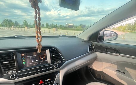 Hyundai Elantra VI рестайлинг, 2017 год, 1 470 000 рублей, 7 фотография