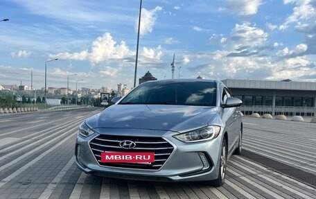 Hyundai Elantra VI рестайлинг, 2017 год, 1 470 000 рублей, 2 фотография