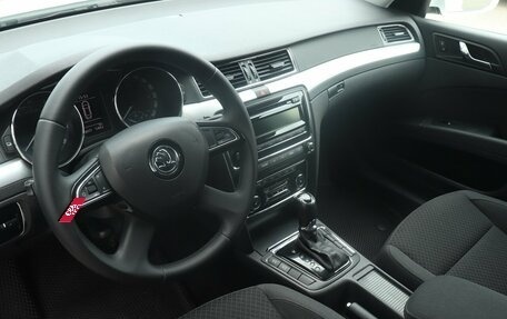 Skoda Superb III рестайлинг, 2014 год, 1 236 000 рублей, 5 фотография