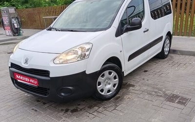 Peugeot Partner II рестайлинг 2, 2014 год, 715 000 рублей, 1 фотография