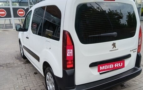 Peugeot Partner II рестайлинг 2, 2014 год, 715 000 рублей, 7 фотография