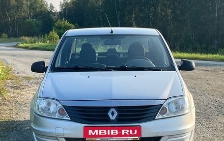 Renault Logan I, 2015 год, 370 000 рублей, 3 фотография