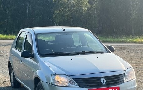 Renault Logan I, 2015 год, 370 000 рублей, 2 фотография