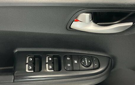 KIA Rio IV, 2019 год, 1 380 000 рублей, 15 фотография