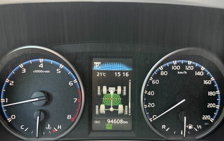 Toyota RAV4, 2017 год, 3 199 000 рублей, 13 фотография