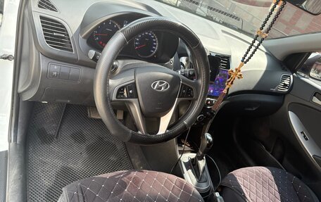 Hyundai Solaris II рестайлинг, 2016 год, 1 150 000 рублей, 7 фотография